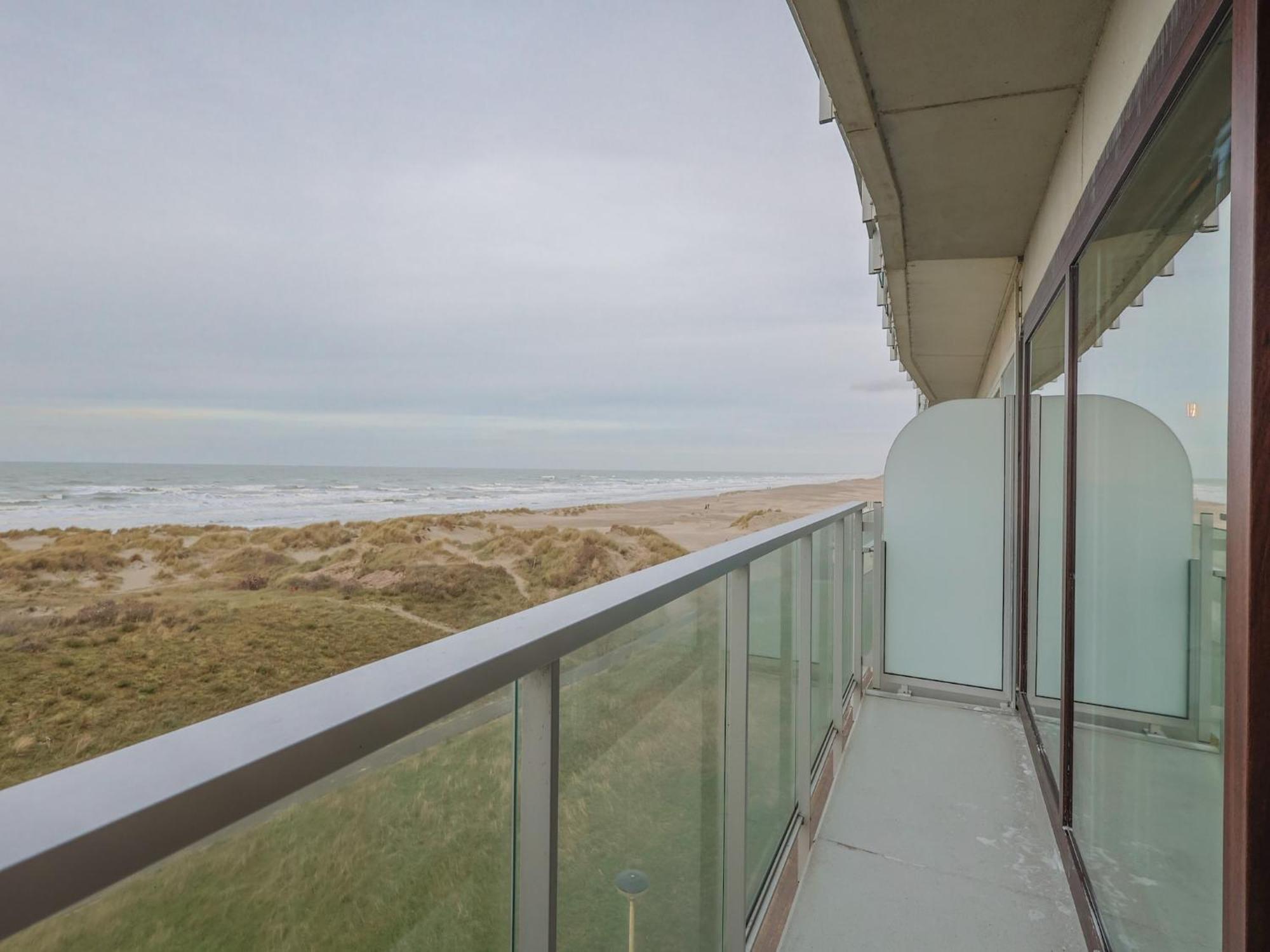 West31 With Beautiful Sea Views Apartamento Oostduinkerke Exterior foto
